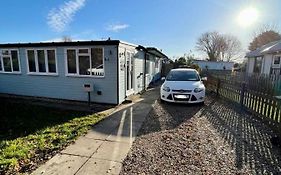 Blakes Beach House Humberston Fitties